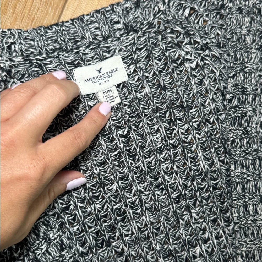 American Eagle Marled Knit Button Front Cardigan Sweater Gray White Women’s M - Picture 2 of 7